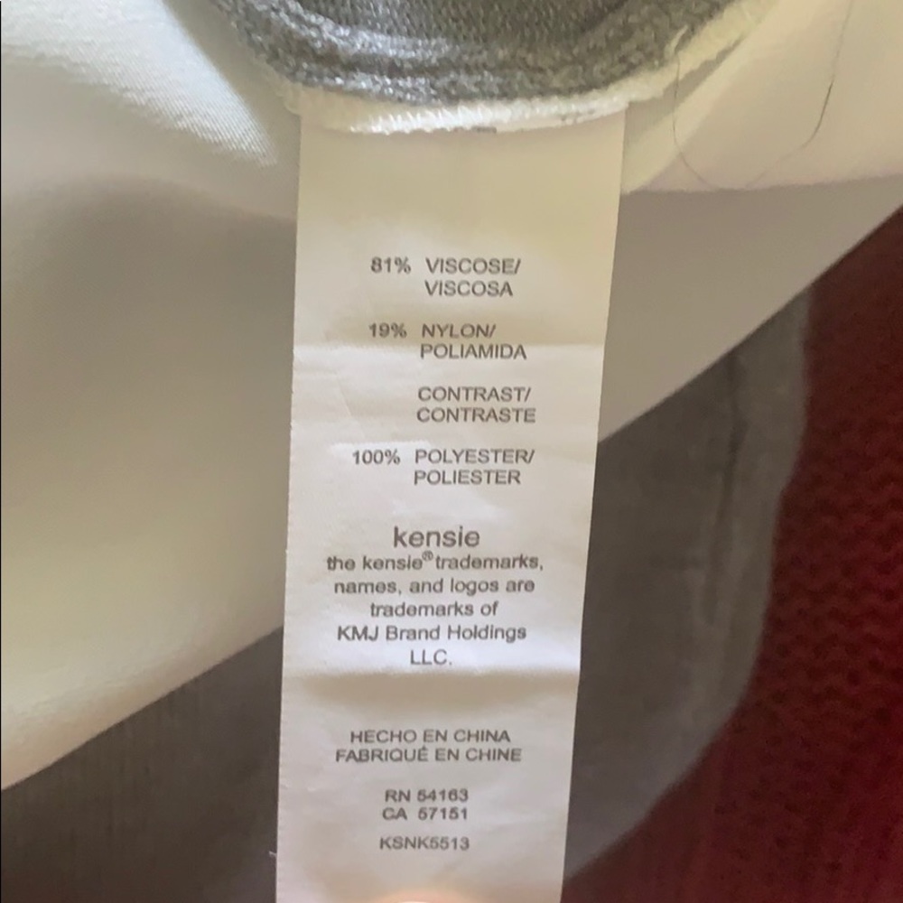 New Kensie Gray sweater with zipper back‎ - Picture 8 of 8